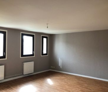 Location Appartement 3 pièces 77 m² La Châtre - Photo 4