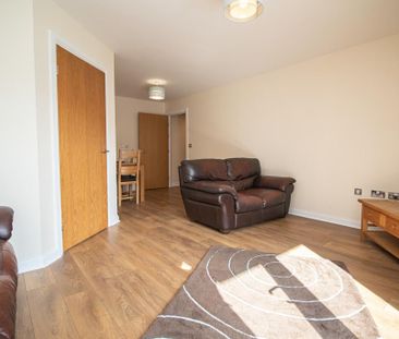 2 bedroom apartment to rent - Photo 5