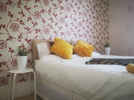 Pelham road Room 1 - Photo 5