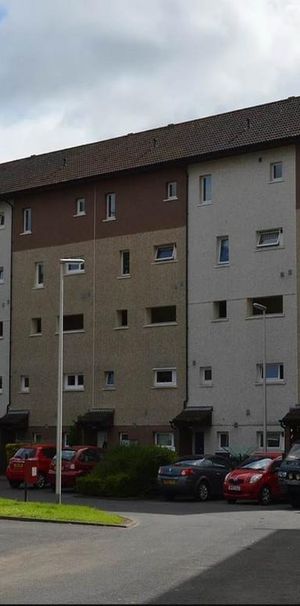 3 bedroom flat to rent - Photo 1