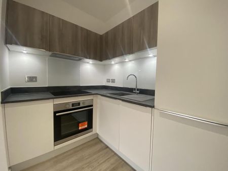 1 bedroom apartment to rent - Photo 2