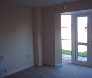 3 Bed Semi-Detached House, Crown Street, B66 - Photo 1
