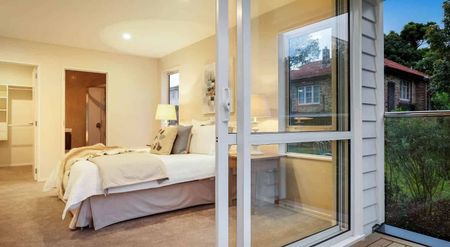 5 BDR house for rent ( Mt Albert) - Photo 4