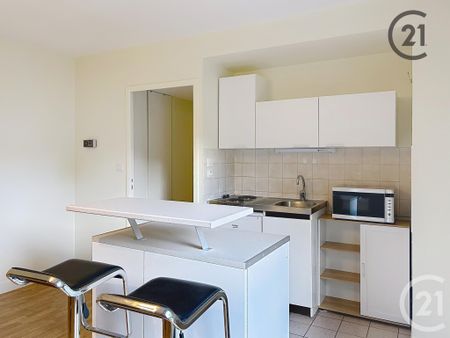 Location Appartement 1 pièce 28m² TROYES 10000 - Photo 3