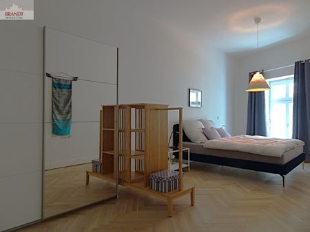 Moderne, hochwertig ausgestattete 100m²-Wohnung über 2 Ebenen und mit Tiefgarage in Alsterlage! - Photo 4