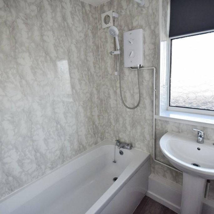 3 bedroom apartment to rent - Photo 1