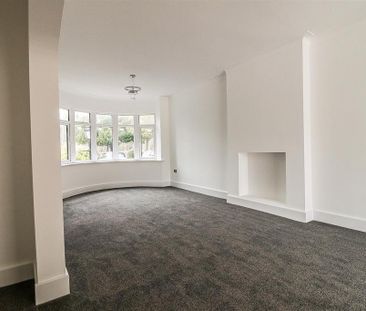 4 bedroom detached house to rent - Photo 1