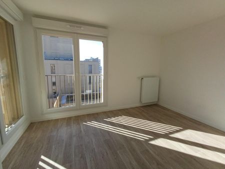 location Appartement T5 DE 103.1m² À BOBIGNY - Photo 2