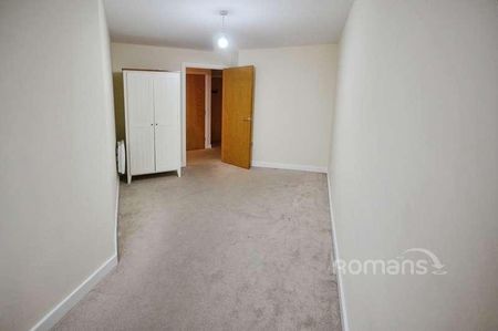 Quadrivium Point, Tuns Lane, Slough, SL1 - Photo 2