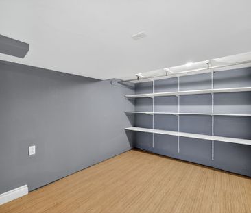 For Lease - 114 Burton Avenue, Barrie, Ontario - Photo 2