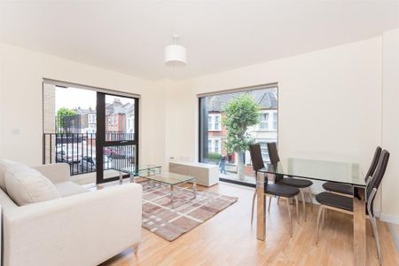 2 bedroom apartment to rent - Photo 2