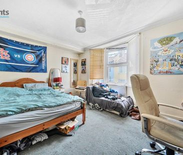 4 bedroom terraced house to rent - Photo 4