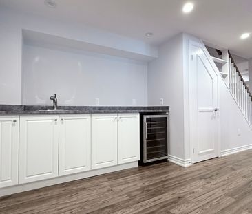 For Lease - 72 Skywood Drive, Richmond Hill, Ontario - Photo 6