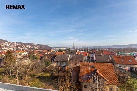 Pronájem bytu 2+kk 67 m² - Фото 2