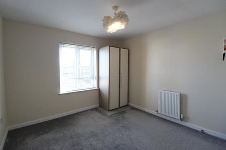 Burnside Walk, Dyce, AB21 - Photo 3