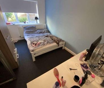 Mill Close, Frome, Somerset, BA11 - Photo 5