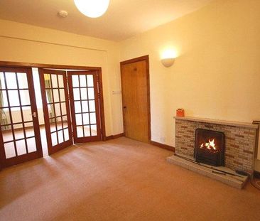 3 bedroom bungalow to rent - Photo 4
