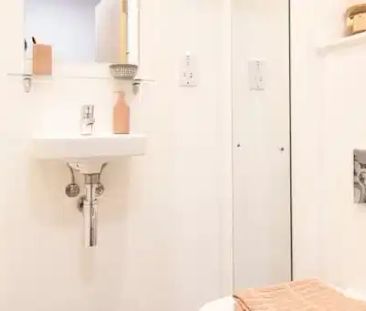 8 Bed Classic Ensuite - Photo 6