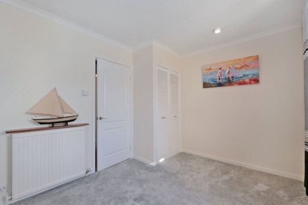 28 Hawthorn Crescent, AB16 5LT, Aberdeen - Photo 3