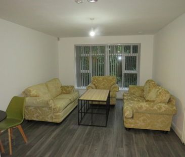 5A Musgrave Manor, Belfast, BT9 7GG - Photo 1