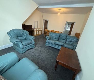 4 bedroom terraced house to rent - Photo 6