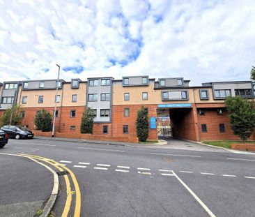 1 bedroom in a house share to rent - Photo 6