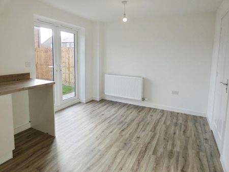 3 bedroom House To Let - Photo 3
