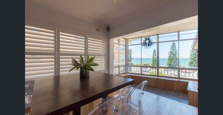 BEACHFRONT LIVING - Photo 3