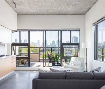 Rarely available 1 bedroom Loft @ the Exchange - Photo 1