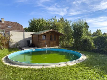 Wohnen mit Wohlfühlfaktor – Doppelhaushälfte mit Wintergarten, Pool & Garten in Ebreichsdorf - Photo 4