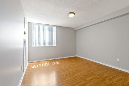 For Lease - 10 Muirhead Road Unit# 709, Toronto, Ontario - Photo 4