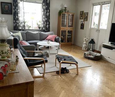 Fjärde Villagatan 28 - Photo 1