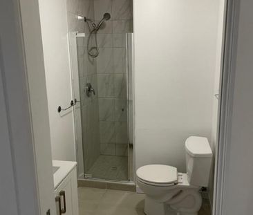 3½ Renovated – All-Inclusive – Île-Perrot (Hydro + Parking Included... - Photo 2