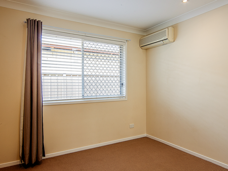 23 Iando Street, Coombabah, QLD - Photo 4