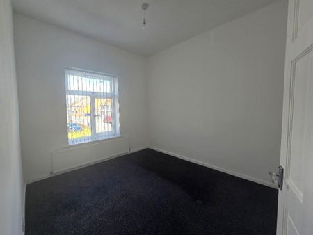 3 Bed Terraced House For Rent - Photo 4