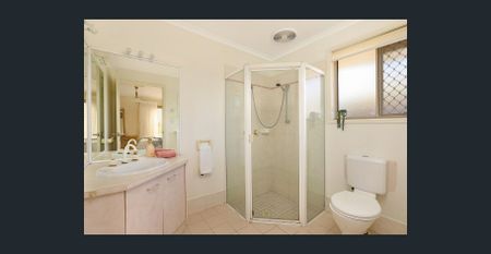 MAKE YOUR COASTAL DREAM COME TO LIFE IN WURTULLA! - Photo 3