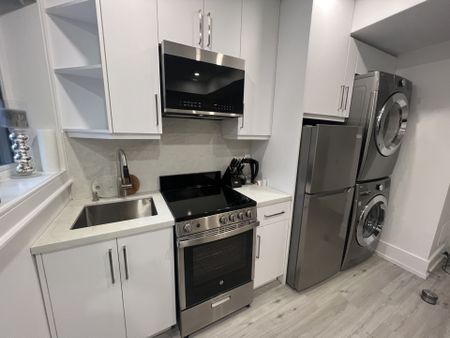 For Lease - 17 Hocken Avenue Unit# Lower, Toronto, Ontario - Photo 5