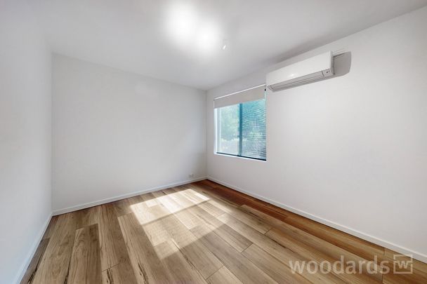 Recently Renovated 2-Bedroom Apartment - Photo 1