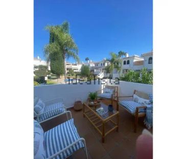 Alquiler de chalet adosado en Calle Bolivia - Photo 5