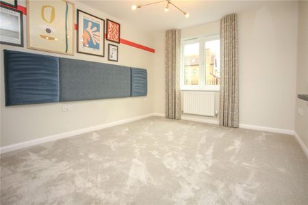 2 bedroom apartment to rent - Photo 3