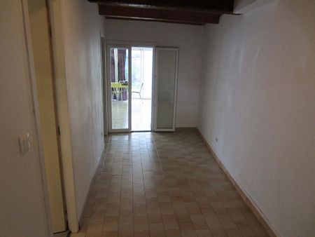 Appartement de type F2 La Seyne-sur-Mer (83500) - Photo 2