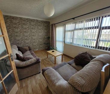 College Court, Haverfordwest, SA61 - Photo 4