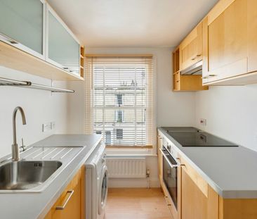 2 Bed Flat - Photo 5