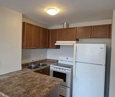 For Lease - 676 Cornell Rouge Boulevard Unit# Rear Coach House, Mar... - Photo 2