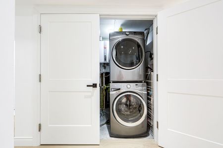 For Lease - 33 Parkview Gardens Unit# Lower, Toronto, Ontario - Photo 4