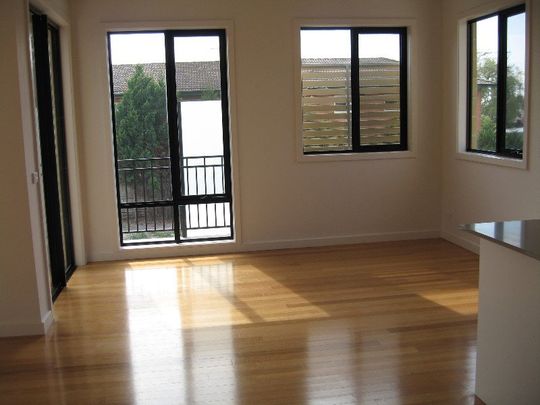 6/1407 Dandenong Road, Malvern East VIC 3145 - Apartment For Rent | Domain - Photo 1