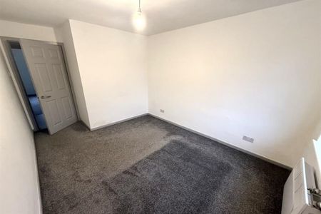 2 Bedroom Apartment To Let - Photo 5