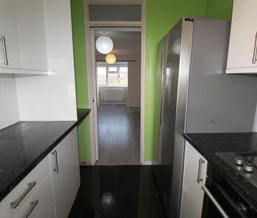 1 Bedroom Flat To Let - Photo 3