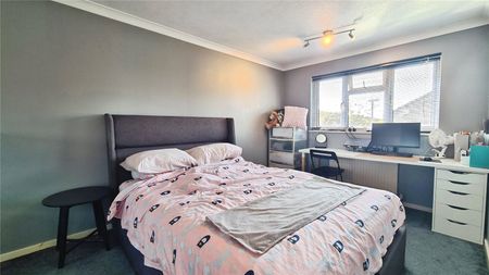 3 bedroom house to rent - Photo 3