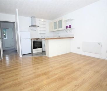 2 bedroom maisonette to rent - Photo 3